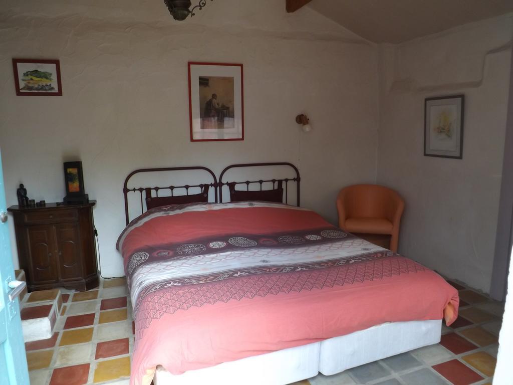 Chambre D'Hotes Oeuil De Bouc Madiran Exteriér fotografie