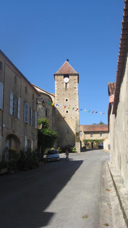 Chambre D'Hotes Oeuil De Bouc Madiran Exteriér fotografie