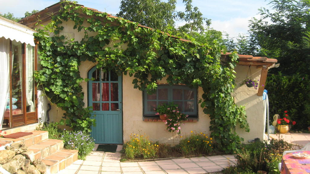 Chambre D'Hotes Oeuil De Bouc Madiran Pokoj fotografie
