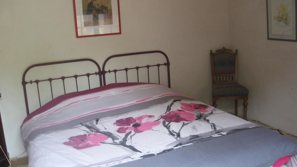 Chambre D'Hotes Oeuil De Bouc Madiran Pokoj fotografie