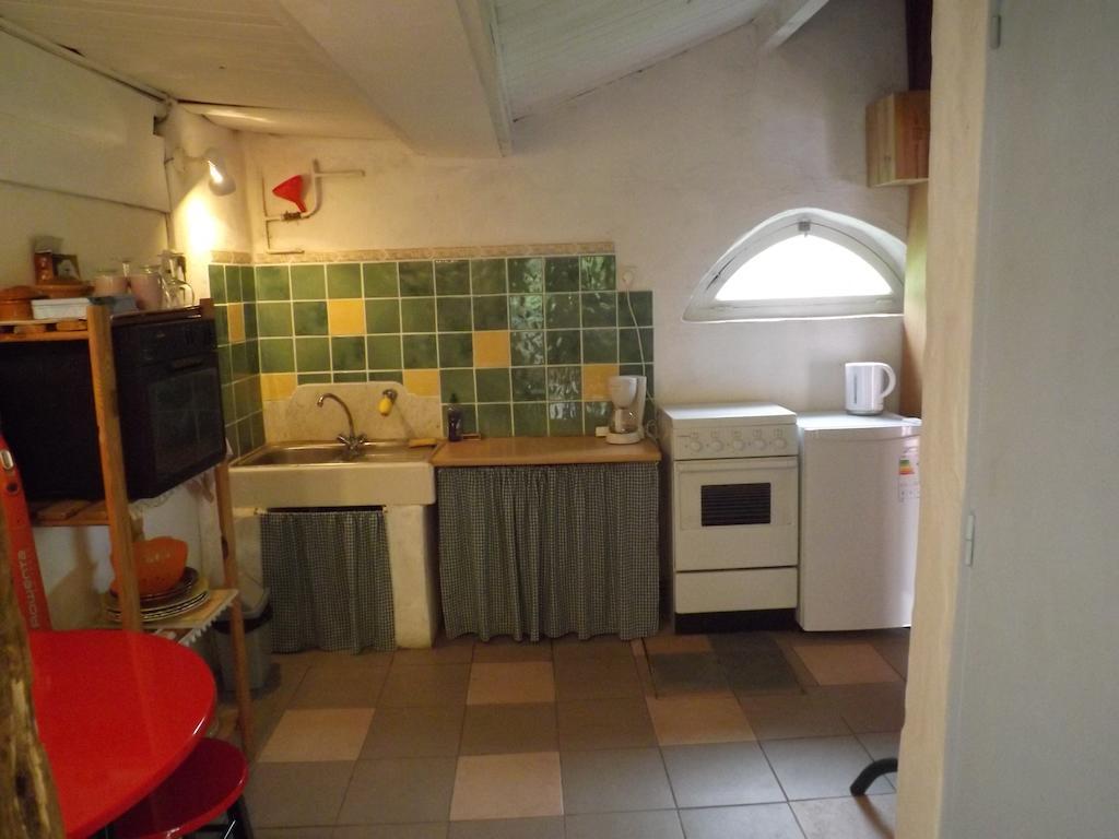 Chambre D'Hotes Oeuil De Bouc Madiran Exteriér fotografie